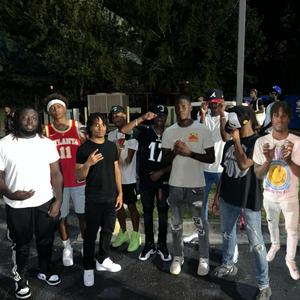 Captain Crunch (LuhDev & E Z)