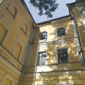 Солнце на стене твоего старого дома
