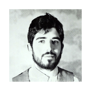 Celle qui retient le Monde