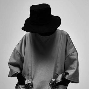 女王范（翻自 群星）