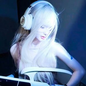 谁(面对你的背叛无力挽回)