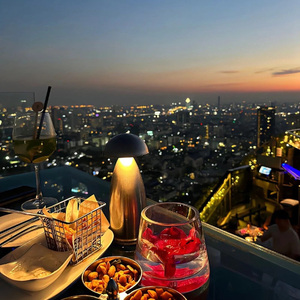 四点的海棠花未眠