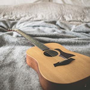 温馨浪漫RNB清脆鼓点