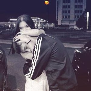 Karlar(电子版音乐)