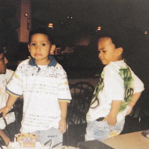 HOODRATS (feat. GLEESTAR PESO)