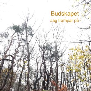 Jag trampar på
