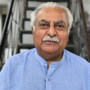 “छुप-छुप कर तुझे चाहूंगा”