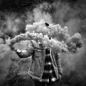 Pencerenin İçindeki Deniz