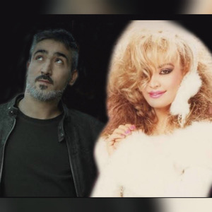 Elimde Duran Fotoğrafın (Mix)