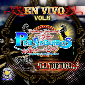 Es Casado Y Le Pegan (En Vivo)