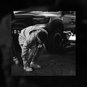 LO CARO (Pista De Trap Uso Libre)