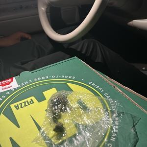 Plate (feat. likreepgz & roxkahtwitd5)