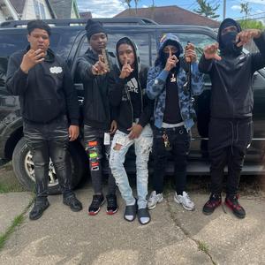 Swiped yo pop (feat. Baby25, Baby26, Spm & Fullyedup)