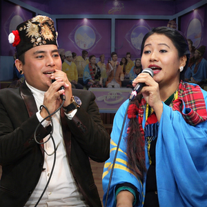 Bainiko Mayale Sansar Bhuliyo