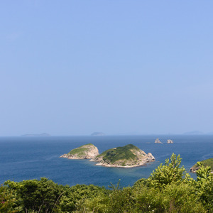 Здесь иначе не прожить