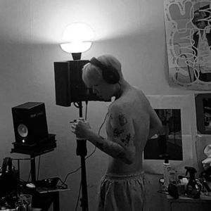 “贫富差距”-Rredrain&Uzzy&艾洛樱&法玛斯&北星tec9 Type Beat