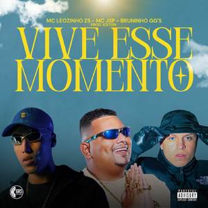 Vive Esse Momento