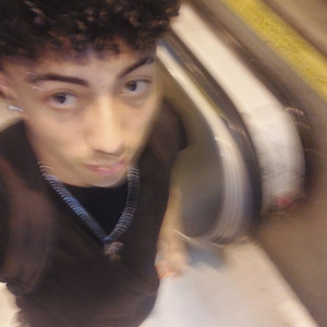 eu sou desconfortavel ### (AUD-20241030-WA0038.)