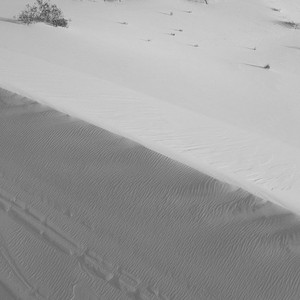 THE SUN & THE SEA (Instrumental Version)