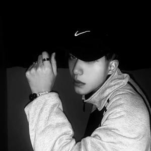 爱上一个不回家的人