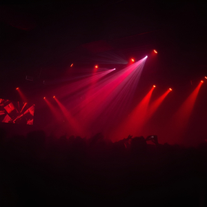 35.6833271,139.7535523