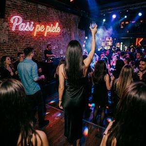 Pasi pe piele