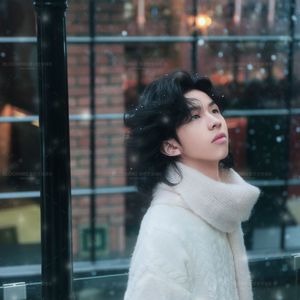 剑伤（悲伤不会说话 眼泪蒸发 那又何妨）