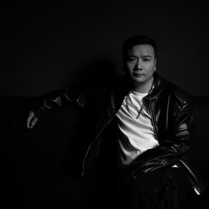 《走过荆棘跨越阻挡》