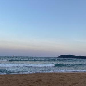 九月底（翻自 余佳运）