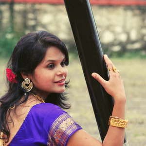 Vishnu Mantra..Shantakaram Bhujagashayanam Padmanabham Suresham Vishvadharam Gaganasadrisham Meghavarnam Shubhangam... Lakshmikantam Kamalanayanam Yogibhirdhyanagamyam Vande Vishnum Bhavabhayaharam Sarvalokaikanatham