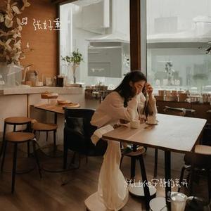 就让他安静的离开