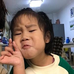 한줄기 빛 (微光)