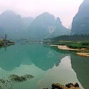 雨会感到难过吗纯音乐