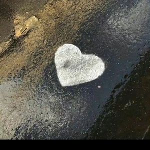 ta 依然在我心里（小樂 ）