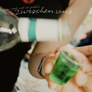 zwischen uns