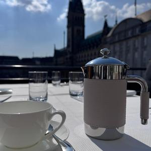 Draussen nur Kännchen