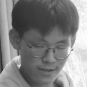 韦骁轩，过来看我装逼