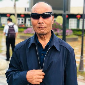 沉默的煤块