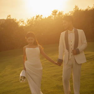 眼泪干涸处长出新银河