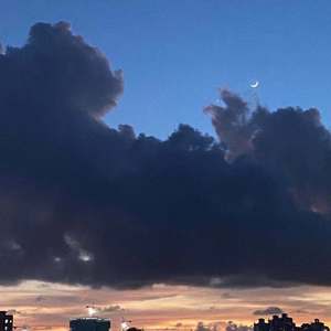 下雨的时候刚好想起你