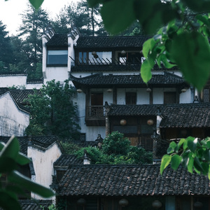 白羊1759933607190_20251008_223223