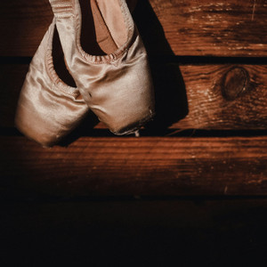 在夜里跳舞 - 不会穷瓜（cover 单依纯）