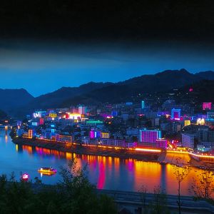 M.E.（Prod.Uproar）