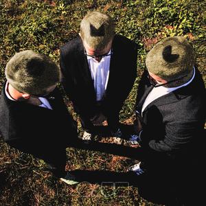 FJUČR (feat. MANNI)