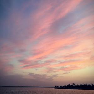 已经是两条路上的人（翻自 赵雷）