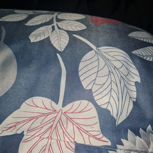 ใกล้กันยิ่งหวั่นไหว