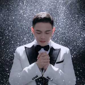 《特别的日子》纯享版 伴奏版