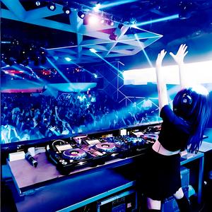 一步三摇 EA7硬曲