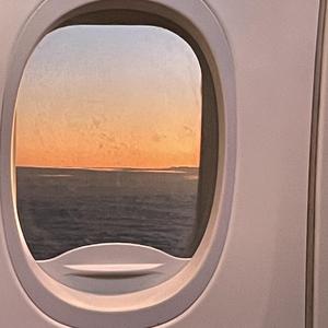 坐飞机时也很想念你