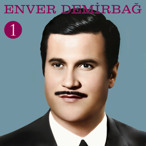 Yüksek Minarede Kandiller Yanar